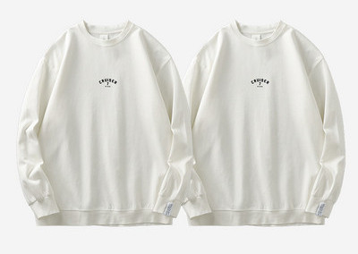 Férfi blúz felirattal és számokkal széles mintával