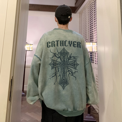 Široka muška bluza s printom i ovalnim izrezom