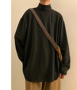 Vyriškos palaidinės platus modelis su polo