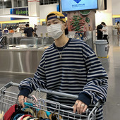 Prugasta muška bluza sa širokim rukavima