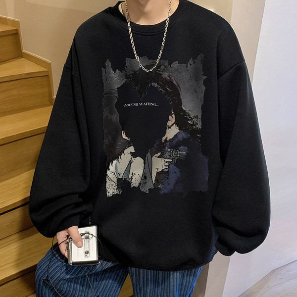 Vyriška palaidinė su aplikacijomis plataus rašto