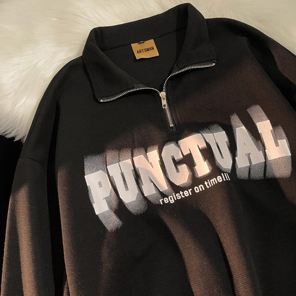 Vyriški laisvalaikio marškinėliai su raštu ir užtrauktuku