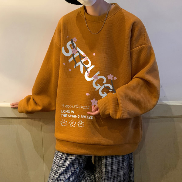 Široki model muške bluze sa natpisom