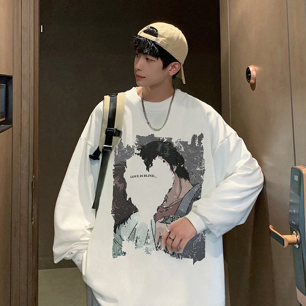 Bluza barbatesta model nou cu decolteu oval si imprimeu colorat