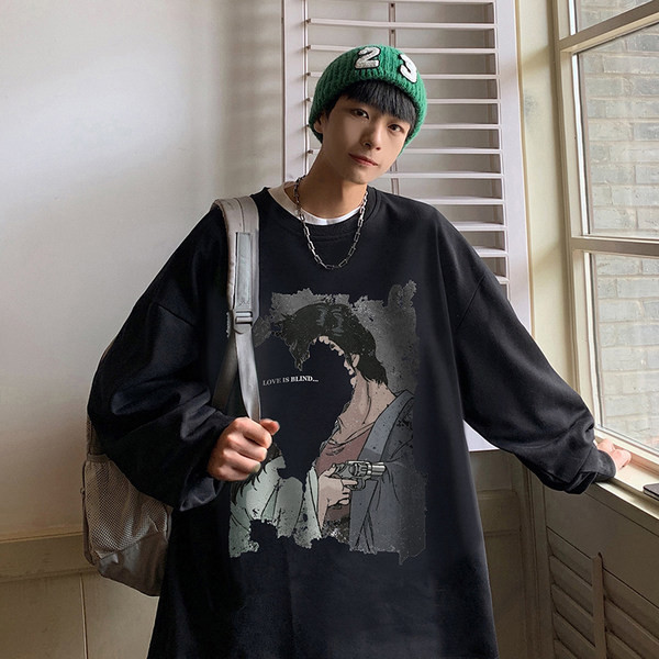 Bluza barbatesta model nou cu decolteu oval si imprimeu colorat