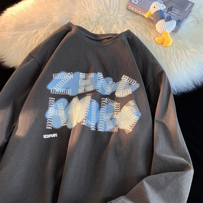 Férfi blúz színes feliratokkal