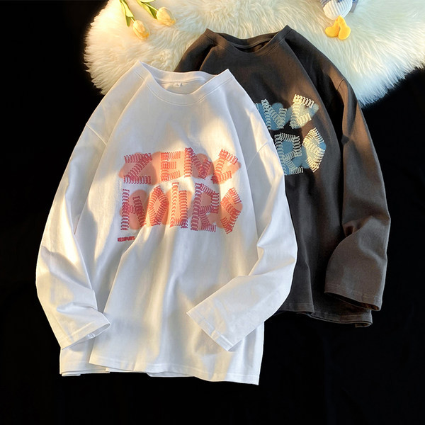 Férfi blúz színes feliratokkal