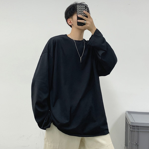 Vyriškos palaidinės platus švarus modelis