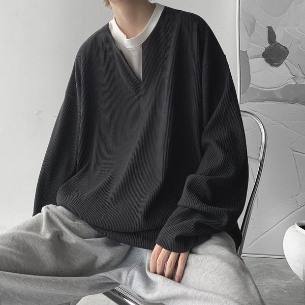 Vyriška vienspalvė palaidinė su ovalia iškirpte