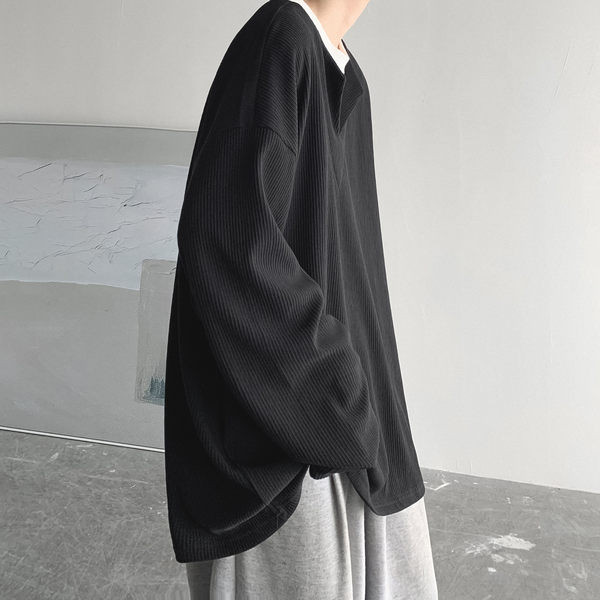 Vyriška vienspalvė palaidinė su ovalia iškirpte