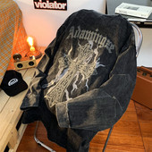 Alkalmi férfi blúz mintával és ovális nyakkivágással