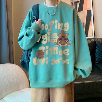 Model de culoare bluză bărbătească lată cu inscripție