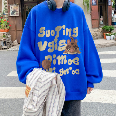 Model de culoare bluză bărbătească lată cu inscripție