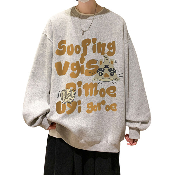 Model de culoare bluză bărbătească lată cu inscripție