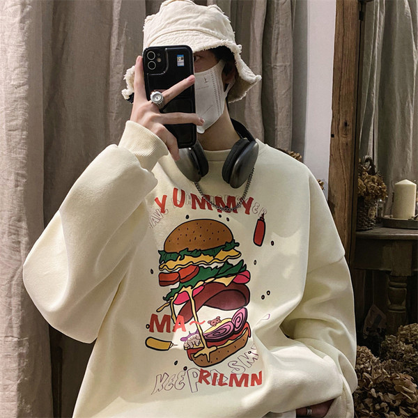 Ležerna široka bluza s printom