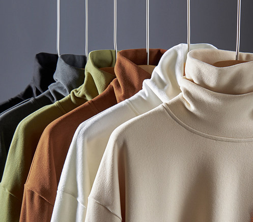 Bluză curată pentru bărbați cu guler polo