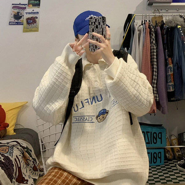 Férfi blúz klasszikus gallérral és mintával