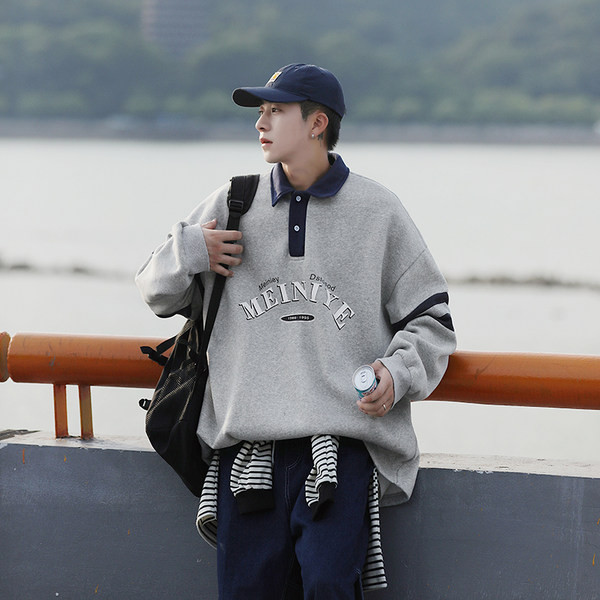 Muška bluza s klasičnim ovratnikom i gumbima