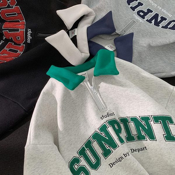 Muška bluza s patentnim zatvaračem i printom