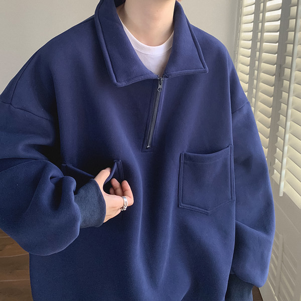 Muška bluza s klasičnim ovratnikom i džepom