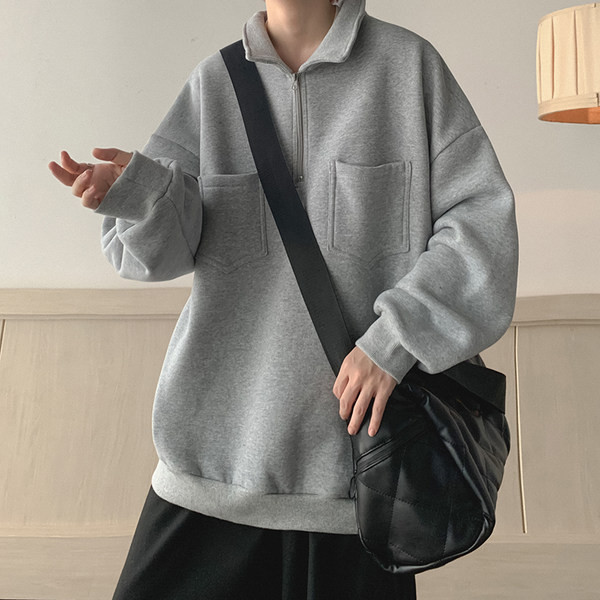 Muška bluza s klasičnim ovratnikom i džepom