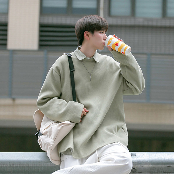 Vyriškos palaidinės švarus modelis trijų spalvų