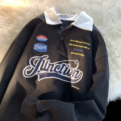 Vyriška palaidinė su apykakle ir užrašais