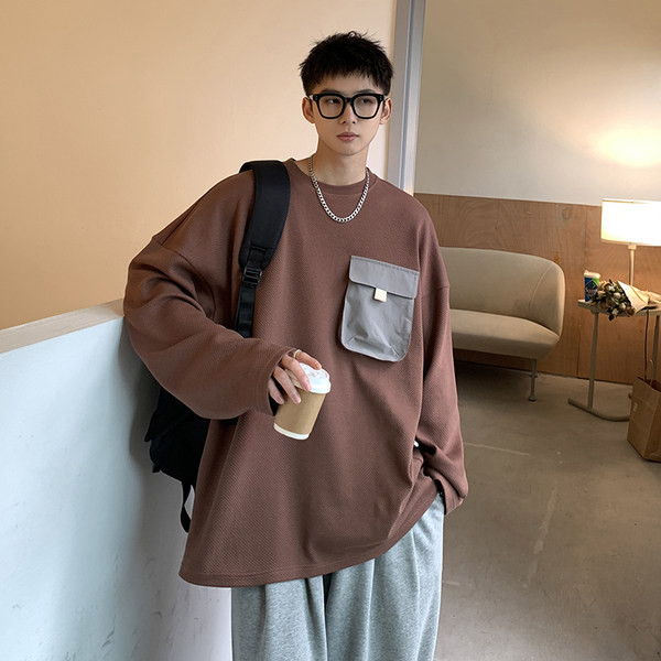 Muška bluza širokog uzorka čistog dizajna s džepom