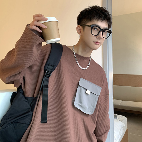 Muška bluza širokog uzorka čistog dizajna s džepom