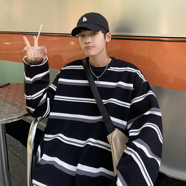 Vyriška dryžuota palaidinė