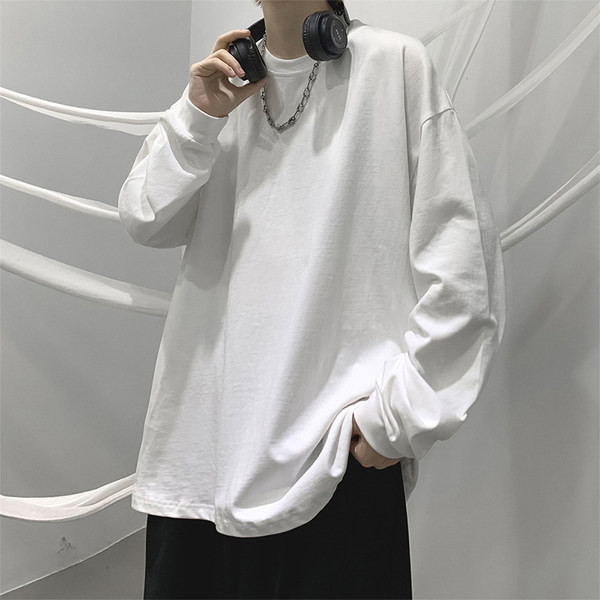 Švarus ir platus vyriškos palaidinės modelis