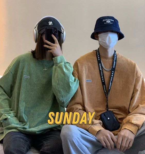 Muška bluza s ovalnim ovratnikom