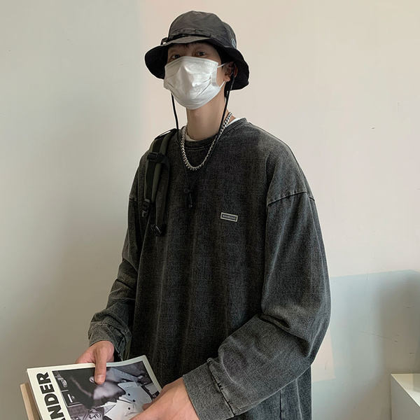 Muška bluza s ovalnim ovratnikom