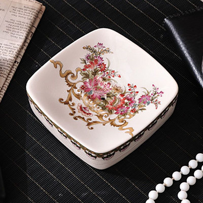 Europietiškas keraminio muilo laikiklis Buitinis nusausinamas muilo indų laikiklis Vonios kambario priedai Tualeto Tvarkyklės Virtuvės Sandėliavimas