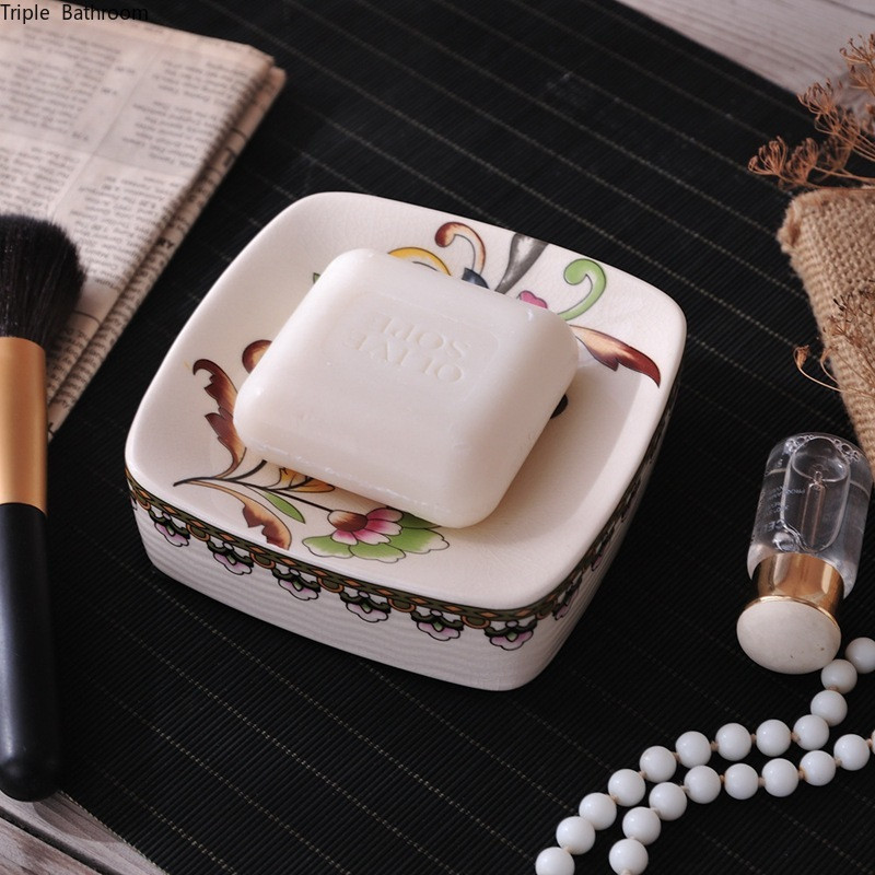 Europietiškas keraminio muilo laikiklis Buitinis nusausinamas muilo indų laikiklis Vonios kambario priedai Tualeto Tvarkyklės Virtuvės Sandėliavimas