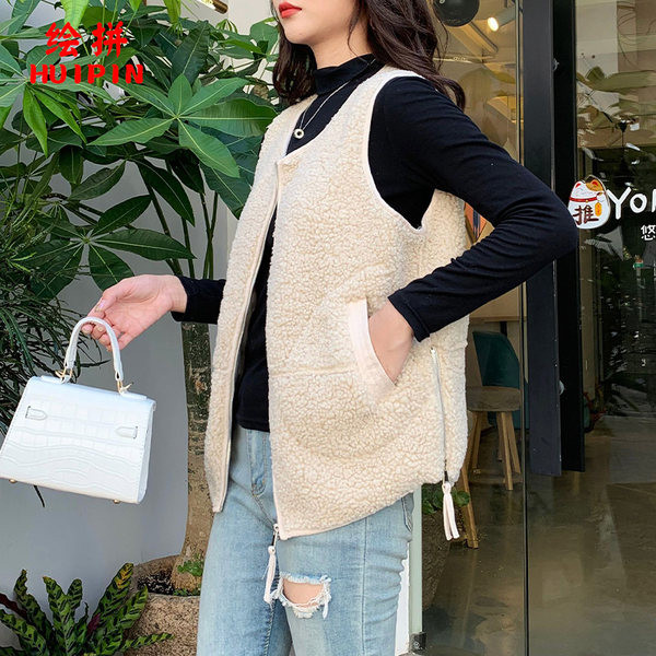 Női gyapjú mellény cipzárral és zsebbel