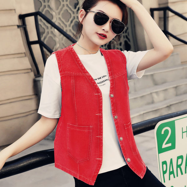 Moteriška laisvalaikio džinsinė liemenė su kišenėmis ir sagomis