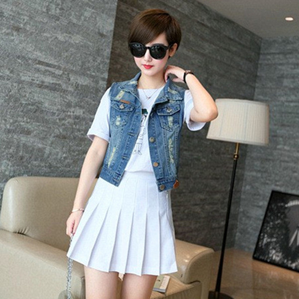 Rövid farmermellény gombokkal