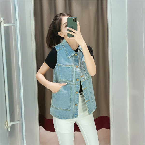 Moderan ženski jeans prsluk s džepom i gumbima