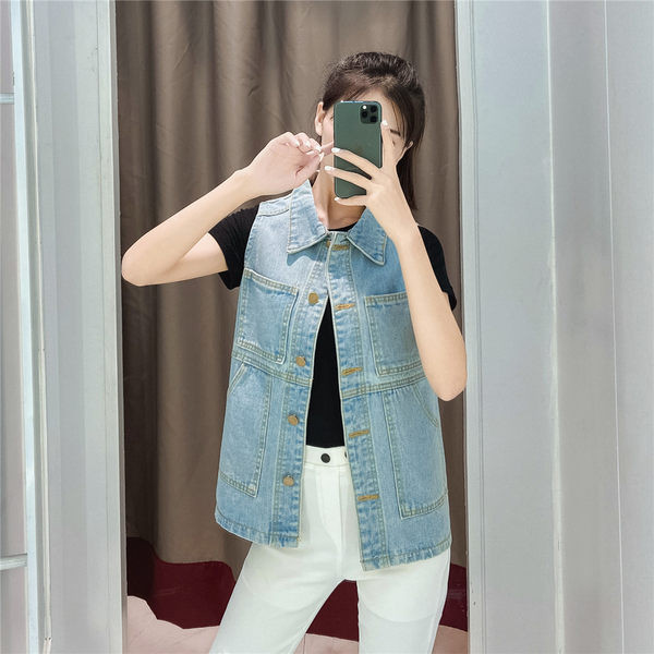 Moderan ženski jeans prsluk s džepom i gumbima