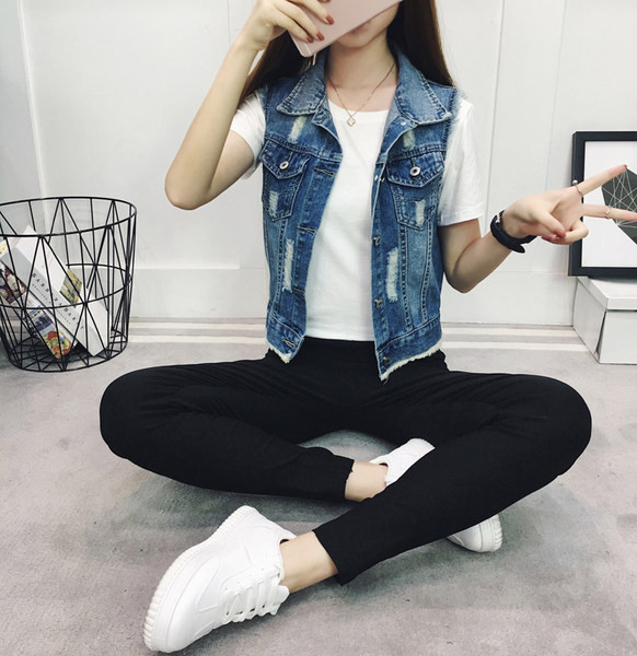 Ležerni traper prsluk s gumbima