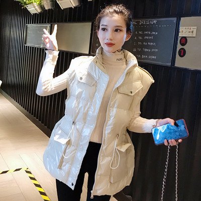 Divatos női mellény derekán cipzárral és megkötővel