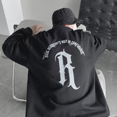 Vyriška palaidinė su trijų spalvų raštu