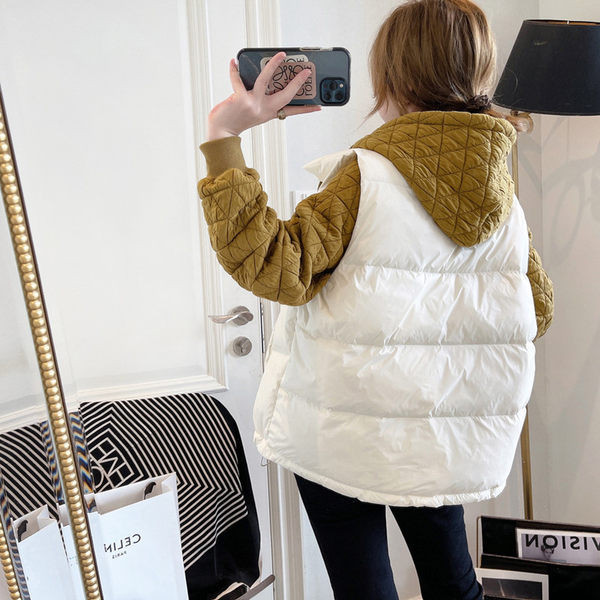 Moteriška laisvalaikio liemenė su užtrauktuku