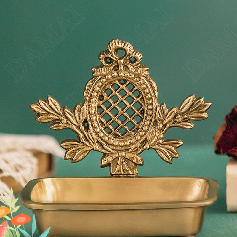 Paauksuota amatų metalinė muilo dėžutė Retro raižyta dekoratyvinė dušo laikymo padėklai tualetinis staliukas papuošalų organizatorius namų dekoravimas