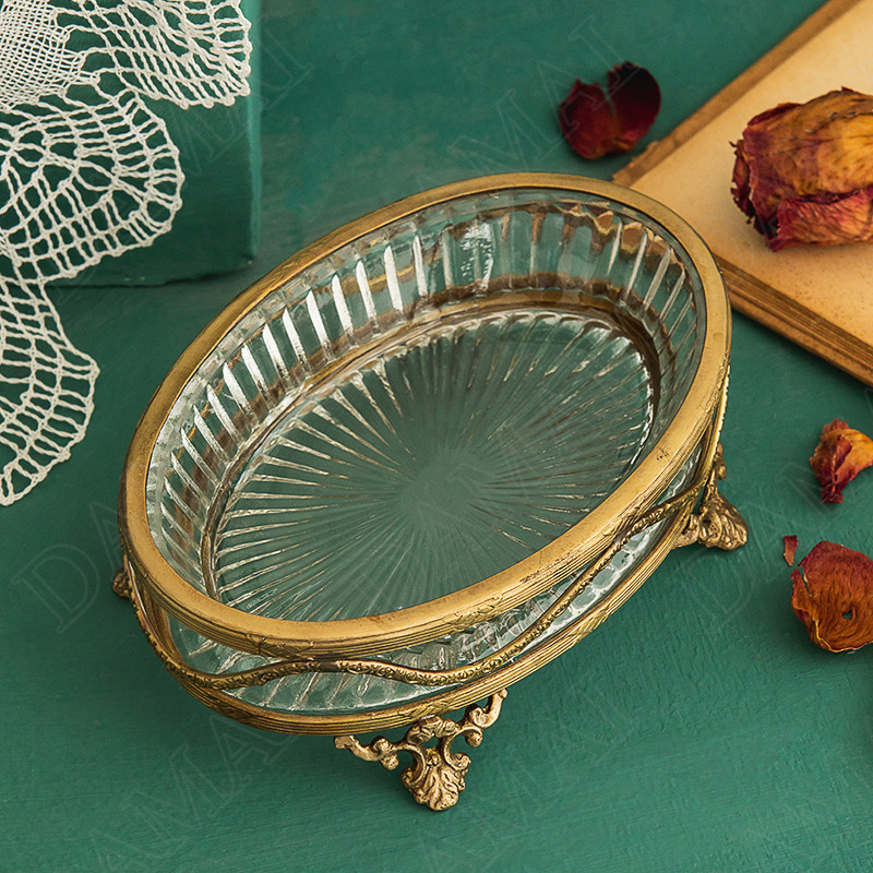 Paauksuota amatų metalinė muilo dėžutė Retro raižyta dekoratyvinė dušo laikymo padėklai tualetinis staliukas papuošalų organizatorius namų dekoravimas