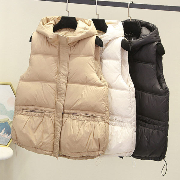 Gombos és cipzáros női mellény