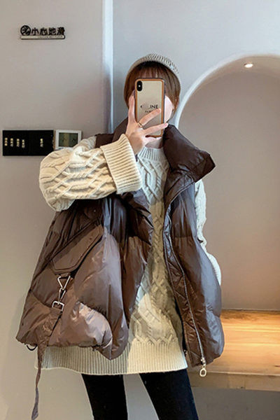 Női széles mellény gallérral, zsebbel és cipzárral