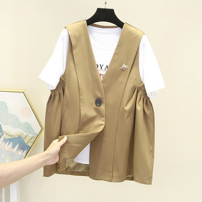 Vesta eleganta de dama cu nasturi si decolteu in V