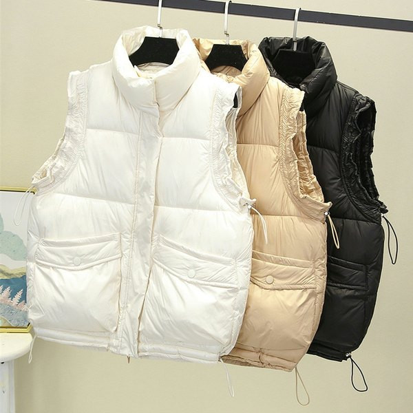 Széles modell női mellény magas gallérral